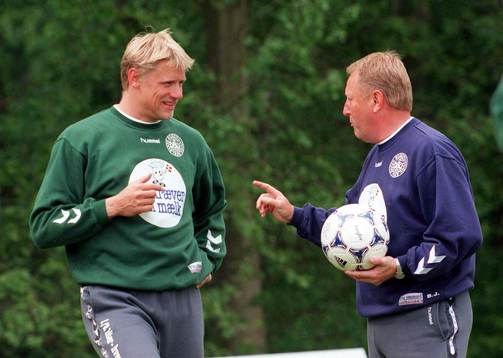 Peter Schmeichel och Bo Johansson, förbundskapten Danmark