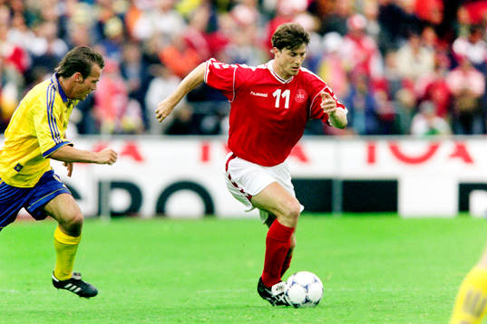 Fredrik Ljungberg, Sverige och Brian Laudrup, Sverige