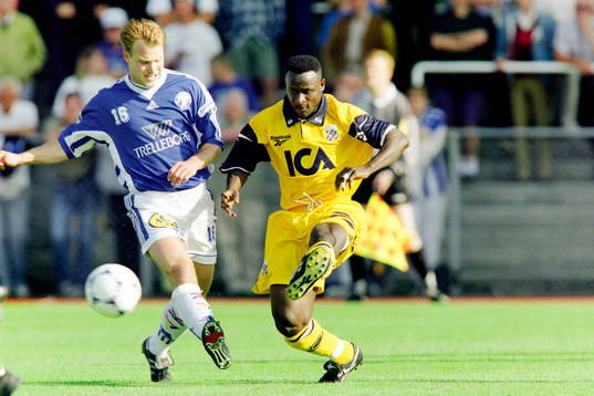 Anders Friberg, Trelleborg och Emmanuel Tetteh, Göteborg