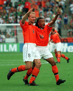 Dennis Bergkamp och Edgar Davids, Holland