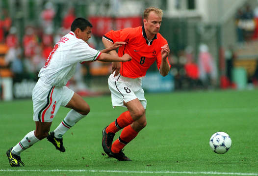 Joel Sanchez och Dennis Bergkamp