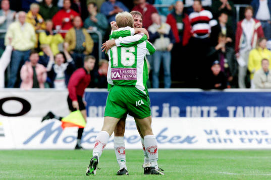Mikael Andersson, Hammarby kramas om av Hans Berggren