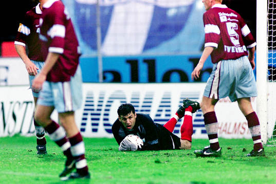 Milan Simeunovic, Målvakt, Malmö