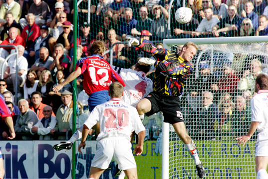 Mattias Jonson, Helsingborg framför örgrytes målvakt