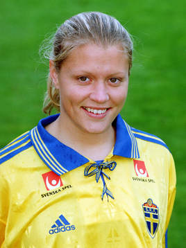 Karolina Westberg, Sverige