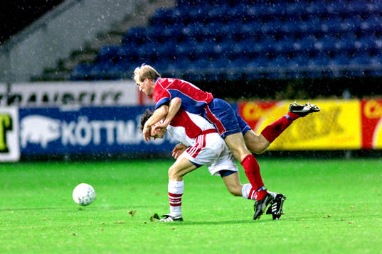 Peter Wibrån, Helsingborg i kamp om bollen