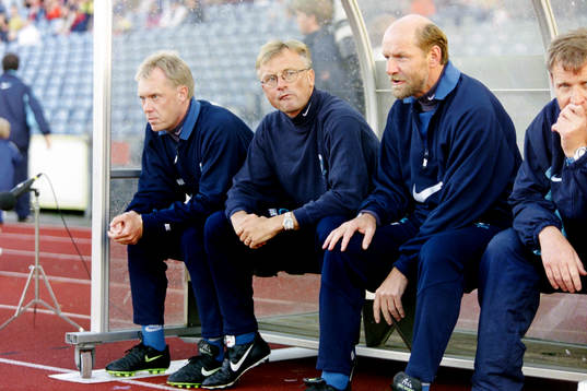 Malmös tränare fr. v Lasse Larsson, Roland Andersson och