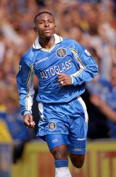 fotboll, engelsk, Celestine Babayaro, Chelsea © Bildbyrån