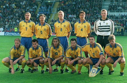 Sveriges startelva. Bakre raden fr. v: Andreas Andersson,
