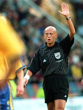Pierluigi Collina, Italien, domare i matchen