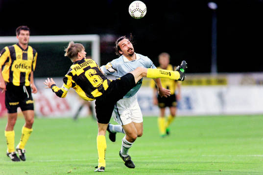 Bläddra bland fler bilder av Fotboll, Allsvenskan, Häcken - Malmö FF, 2-1