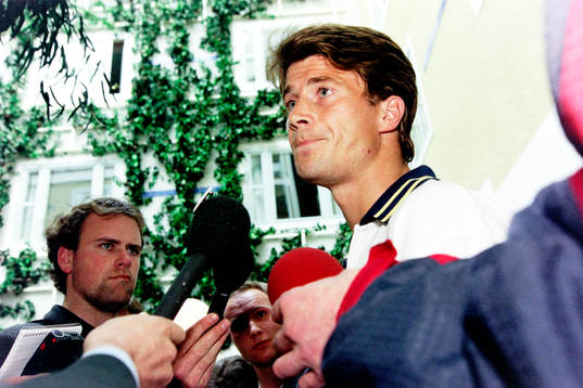 Brian Laudrup, Chelsea möter pressen