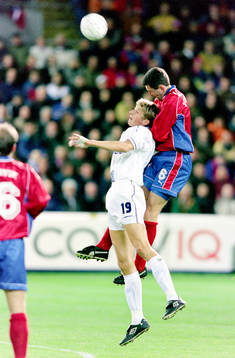 Tore André Flo, Chelsea och Zoran Jovanovski, Helsingborg