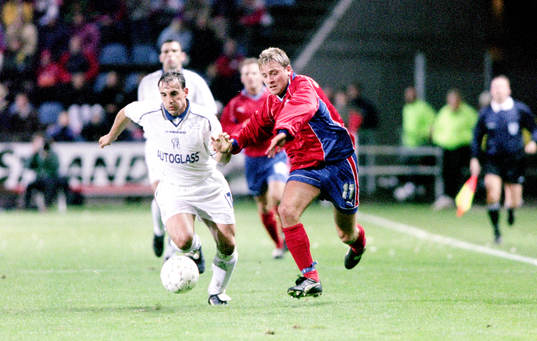 Albert Ferrer, Chelsea och Erik Wahlstedt, Helsingborg