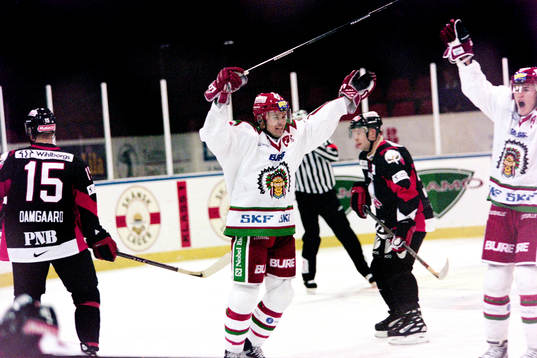 Patrik Carnbäck, Frölunda jublar