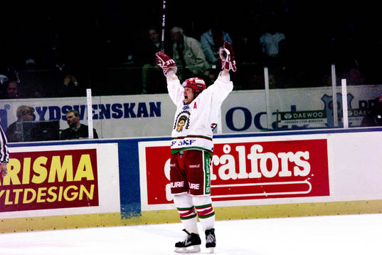 Stefan Larsson, Frölunda jublar