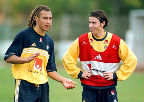 Fotboll, HENRIK LARSSON (HENKE LARSSON) OCH YKSEL