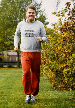 Roger Magnusson joggar