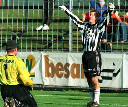 Bläddra bland fler bilder av Fotboll, Div 1 södra, Landskrona - Sylvia, 3-0