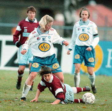 Denise Reddy och MFF på fall