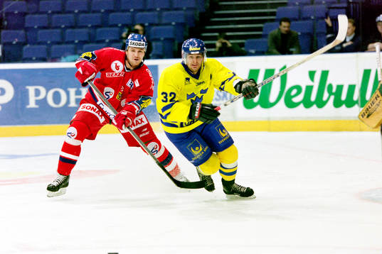 Jonas Esbjörs, Sverige