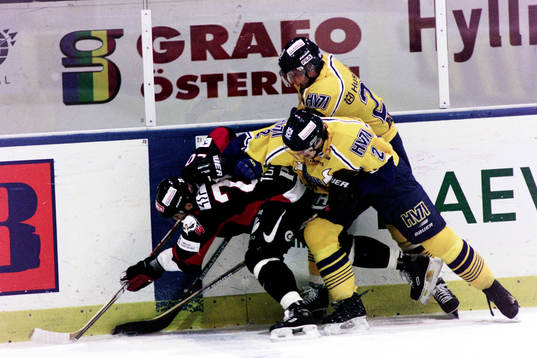 Johan Tornberg, Malmö i kamp om pucken