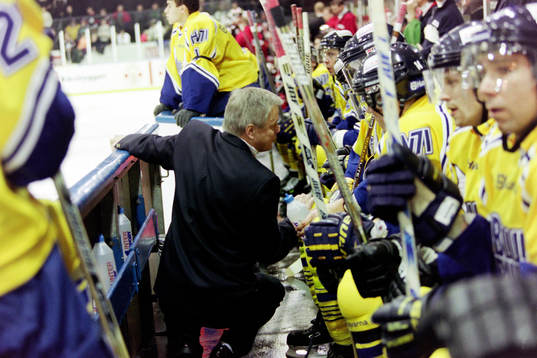 Lars-Erik Lundström, tränare i HV71