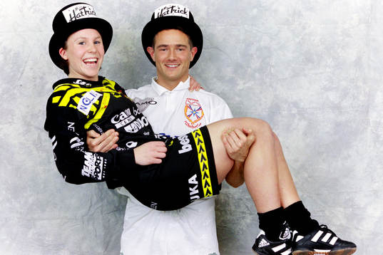 Segrarna Hanna Ljungberg, Umeå IK och Mario Jadonic,