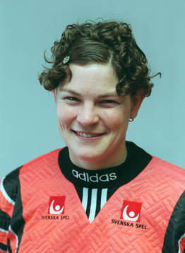 Caroline Jönsson, Sverige