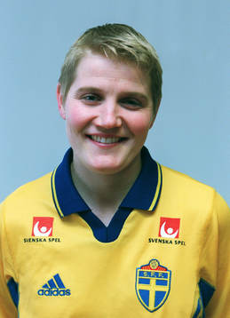 Åsa Lönnqvist, Sverige