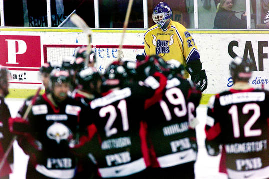 Kari Takko, Målvakt, HV71