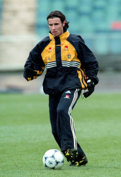 Yksel Osmanovski, Sverige