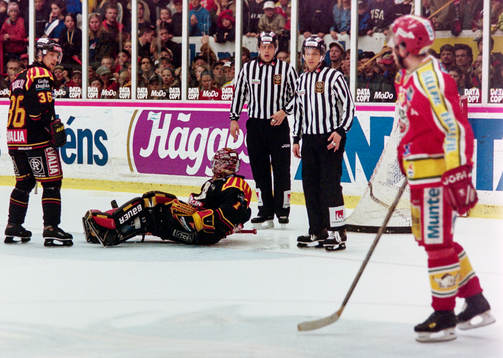 Brynäs målvakt Johan Holmqvist