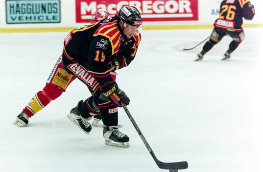 Tom Bisset, Brynäs med pucken