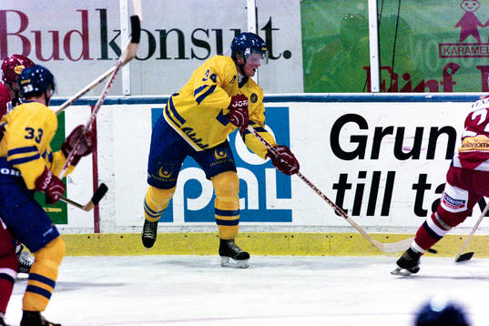 Henrik Sedin, Sverige