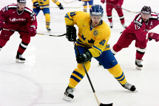 Markus Näslund, Sverige