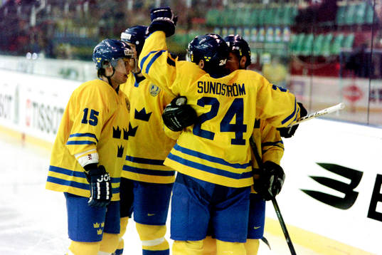 Niklas Sundström och Sverige jublar