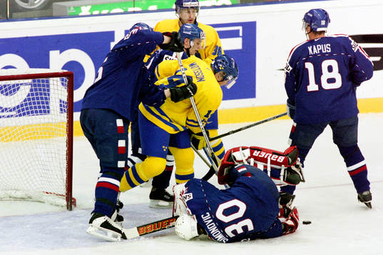 Jesper Mattsson, Sverige framför Miroslav Simonovic,