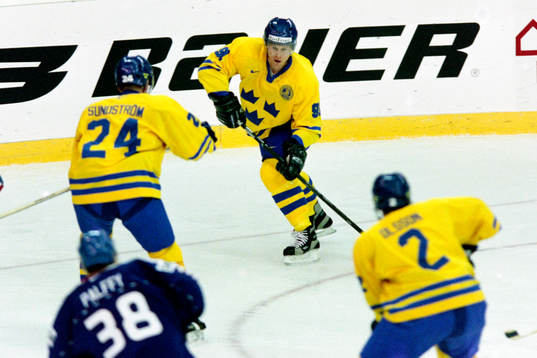 Markus Näslund, Sverige