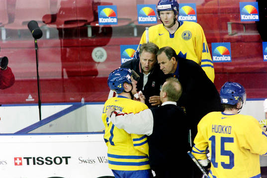 Daniel Alfredsson, Sverige har fått en smäll