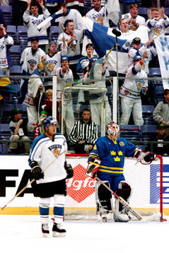 Tommy Salo, Målvakt, Sverige