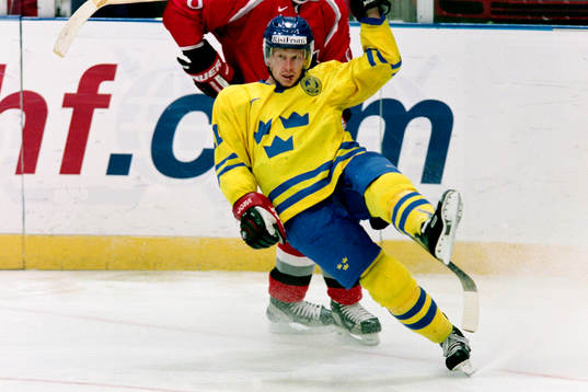 Daniel Alfredsson, Sverige