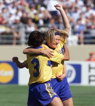 Kristin Bengtsson, Sverige