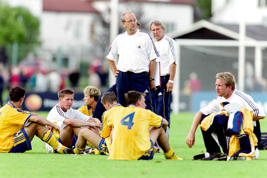 Ulf Kvist, läkare i Sverige med spelarna