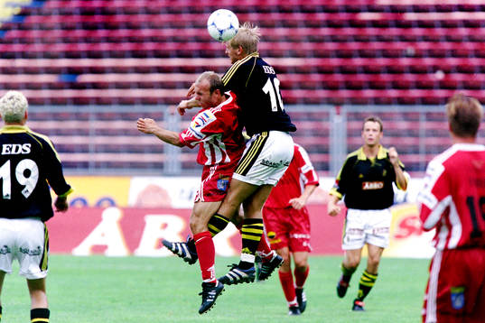 Tommi Grönlund, Trelleborg och Martin Åslund, AIK i en