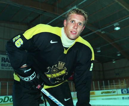 Bläddra bland fler bilder av Ishockey, Mästarcupen, Norrtälje