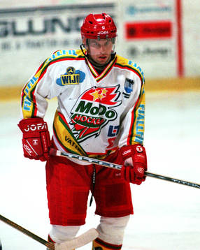 Magnus Wernblom, Modo