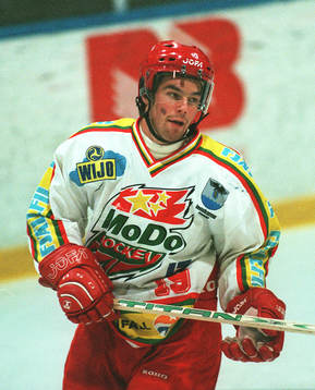 Mikael Pettersson, Modo