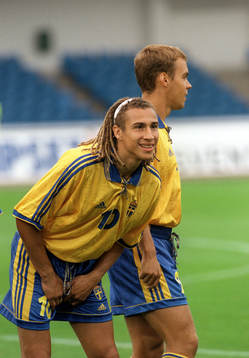 Henrik Larsson och Tomas Gustafsson, Sverige