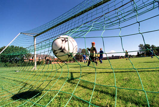 Gualöv- Hanaskog, småklubbsfotboll